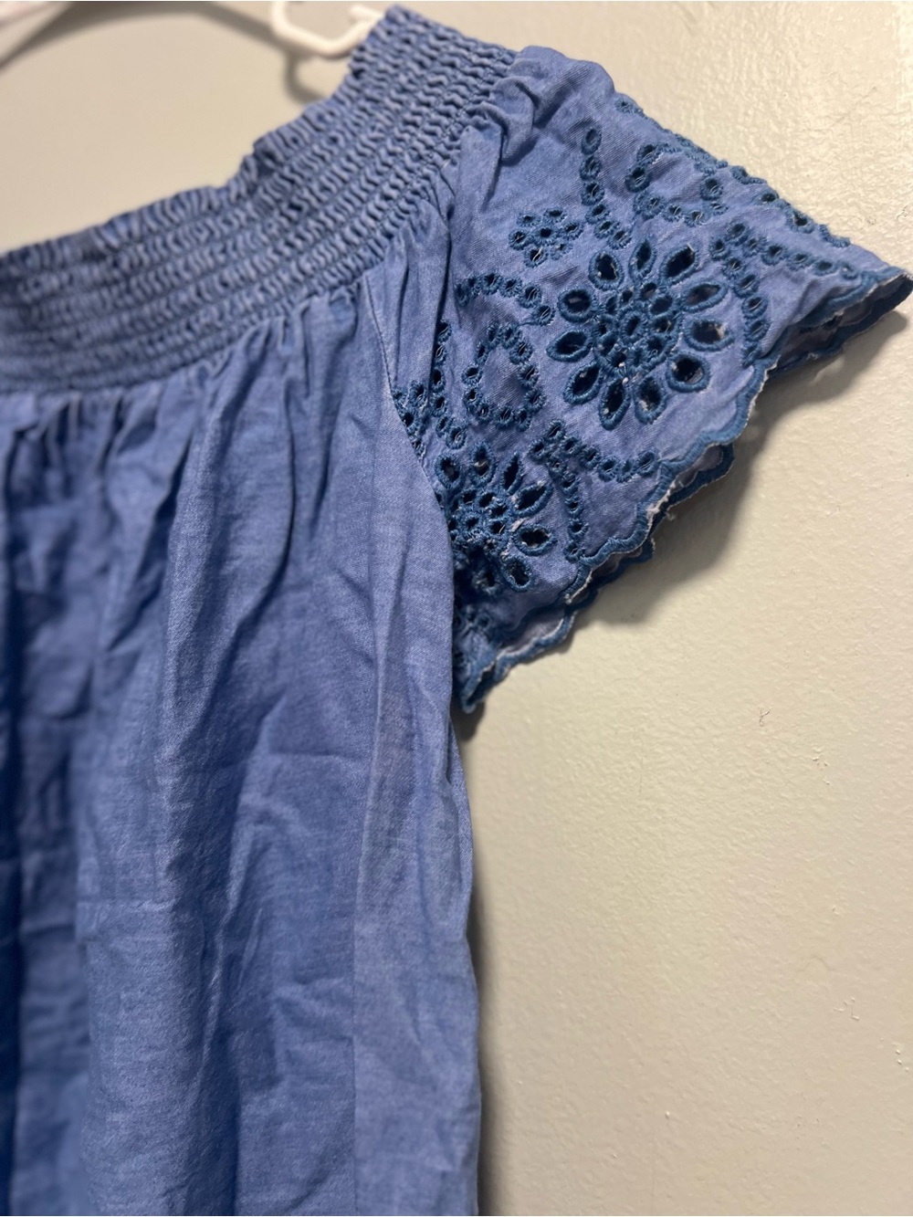 Old Navy Light Blue Off-Shoulder Eyelet Mini Dress size L - Picture 4 of 10